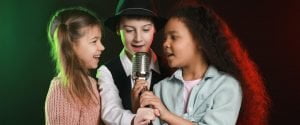 Read more about the article How To Find The Best Acting Classes for Kids
